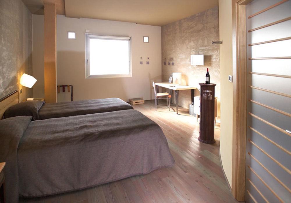 Albergo Cantine Ascheri Bra Eksteriør bilde